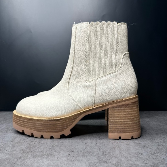 Oasis Society California Shoes - Oasis Society California Dorothy Chunky Boots